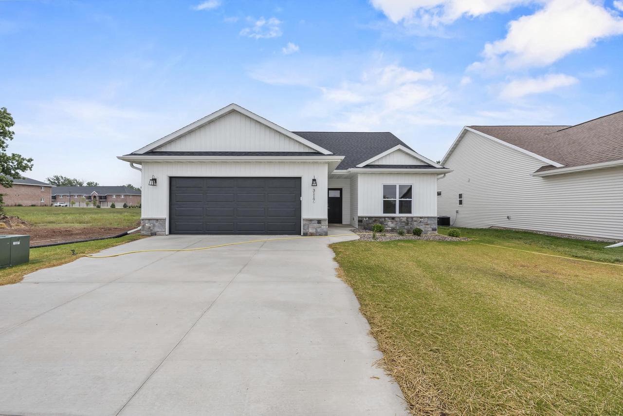 3117 Lazy Oak Court — photo