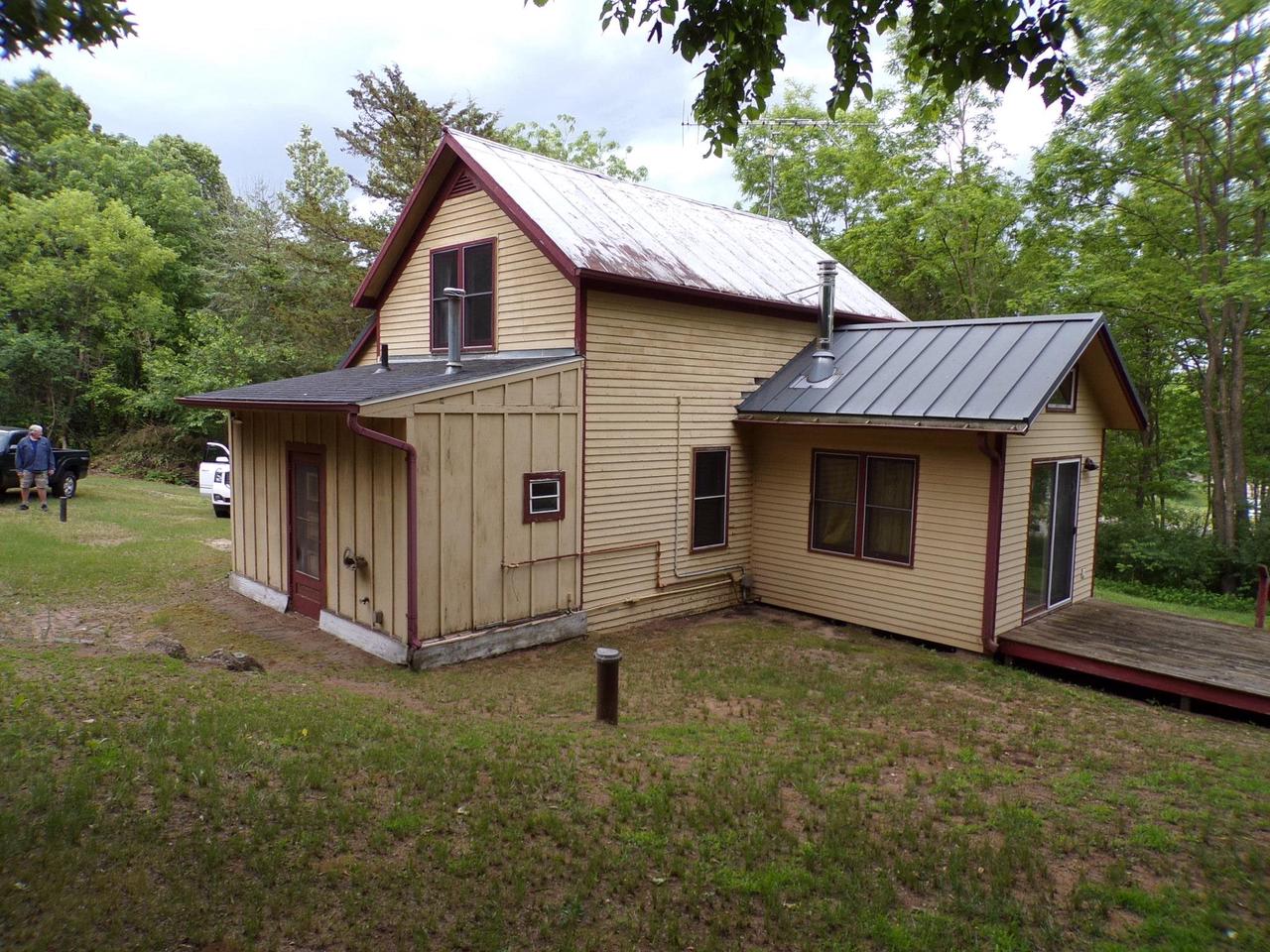 N1203 County Rd N, Marion, WI 54960 — photo 2