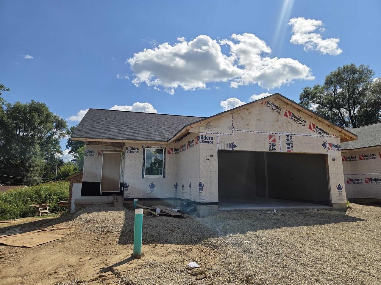 45 Rock River Drive — photo