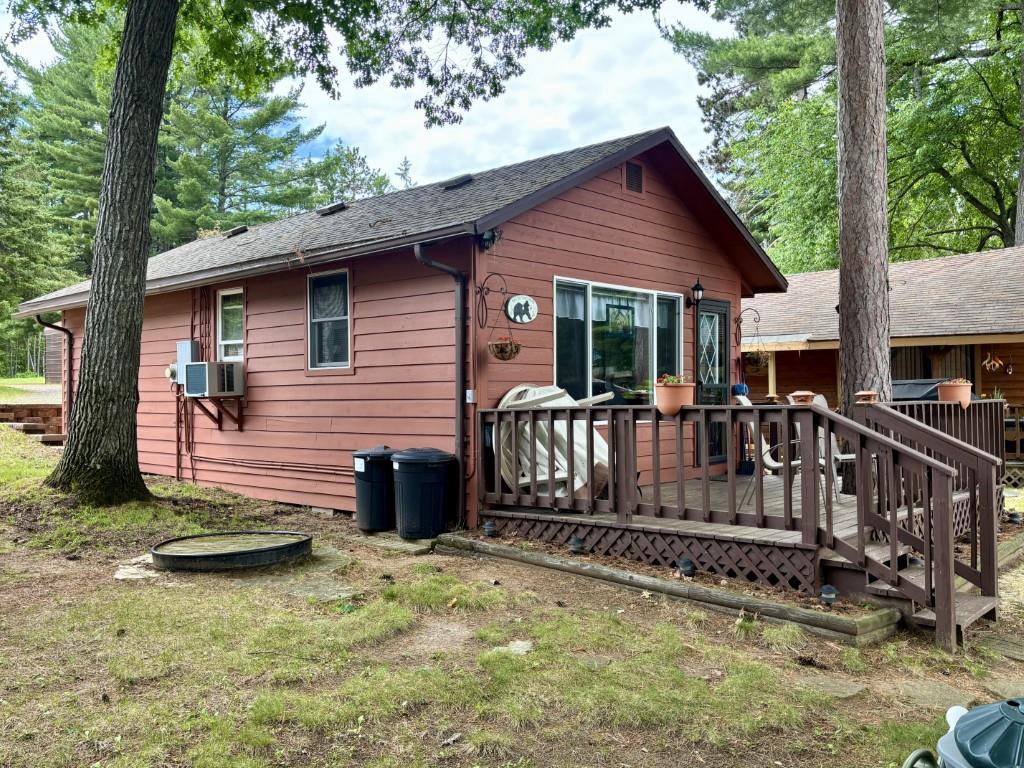 N12090 Heafford Road ##2 — photo