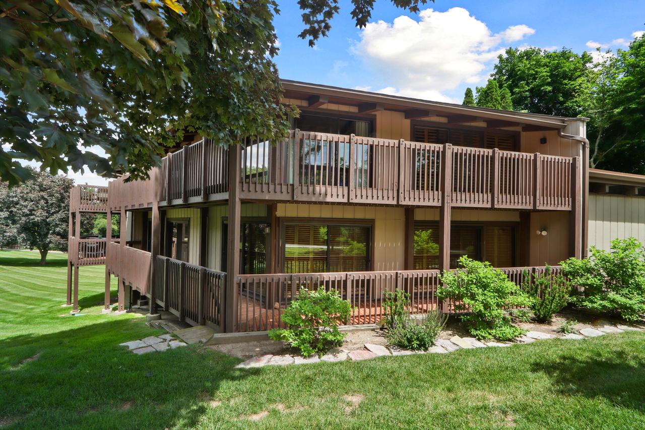 910 Windsor Court Kk1 — photo