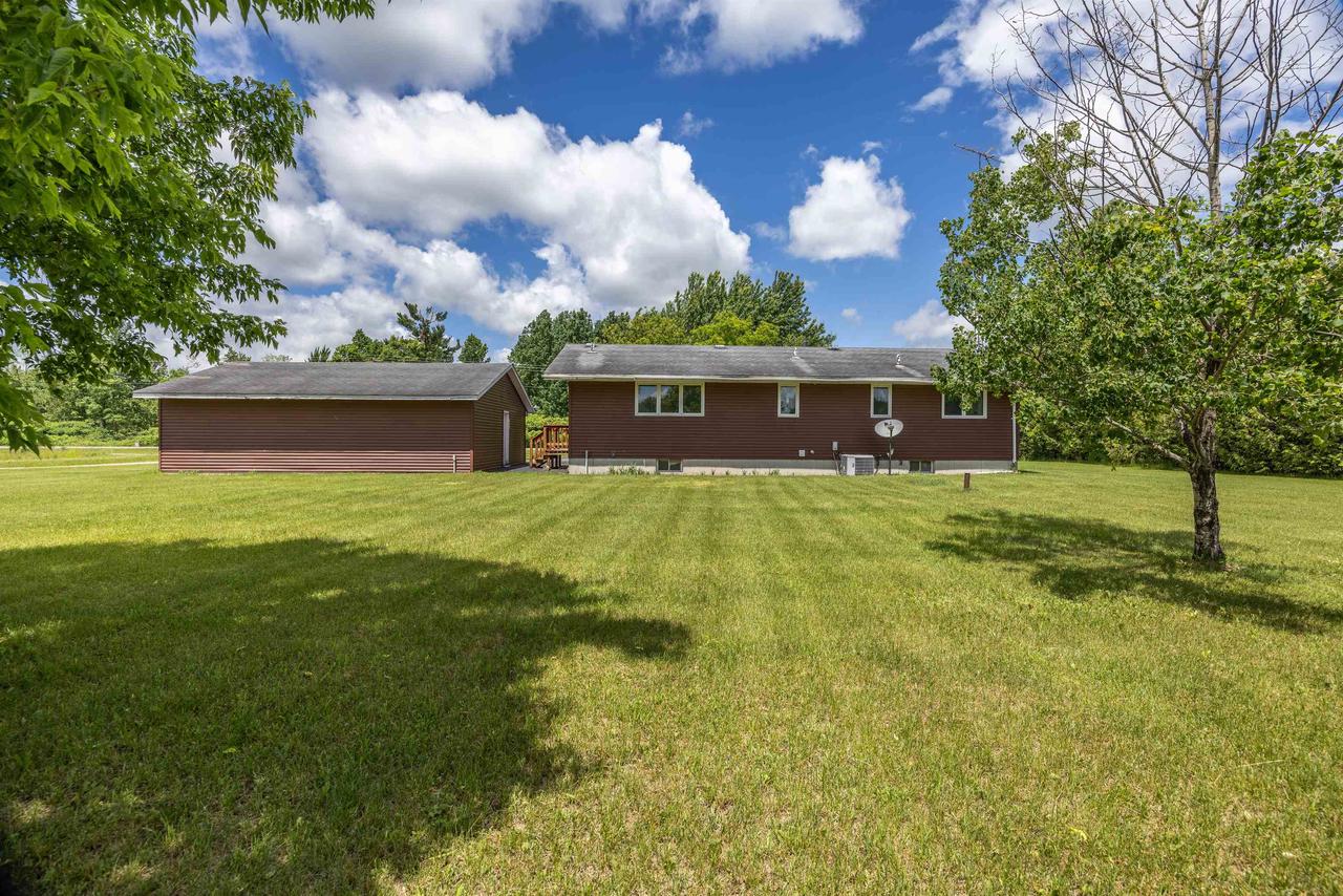 166059 Ringle Avenue, Ringle, WI 54471 — photo 3