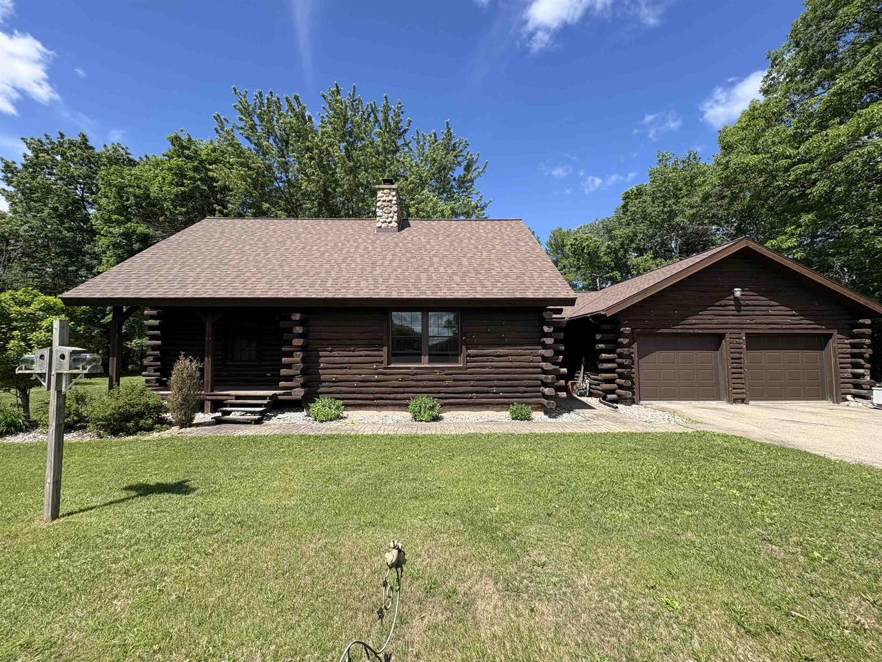5423 County Road P — photo