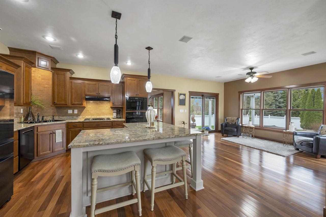 2017 Higgins, Ledgeview, WI 54115 — photo 3