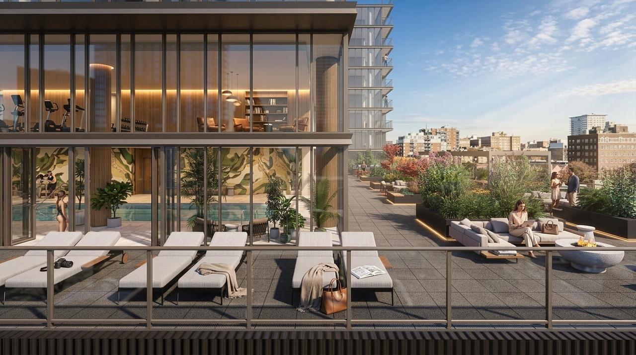 701 E Kilbourn Avenue 2410 — photo
