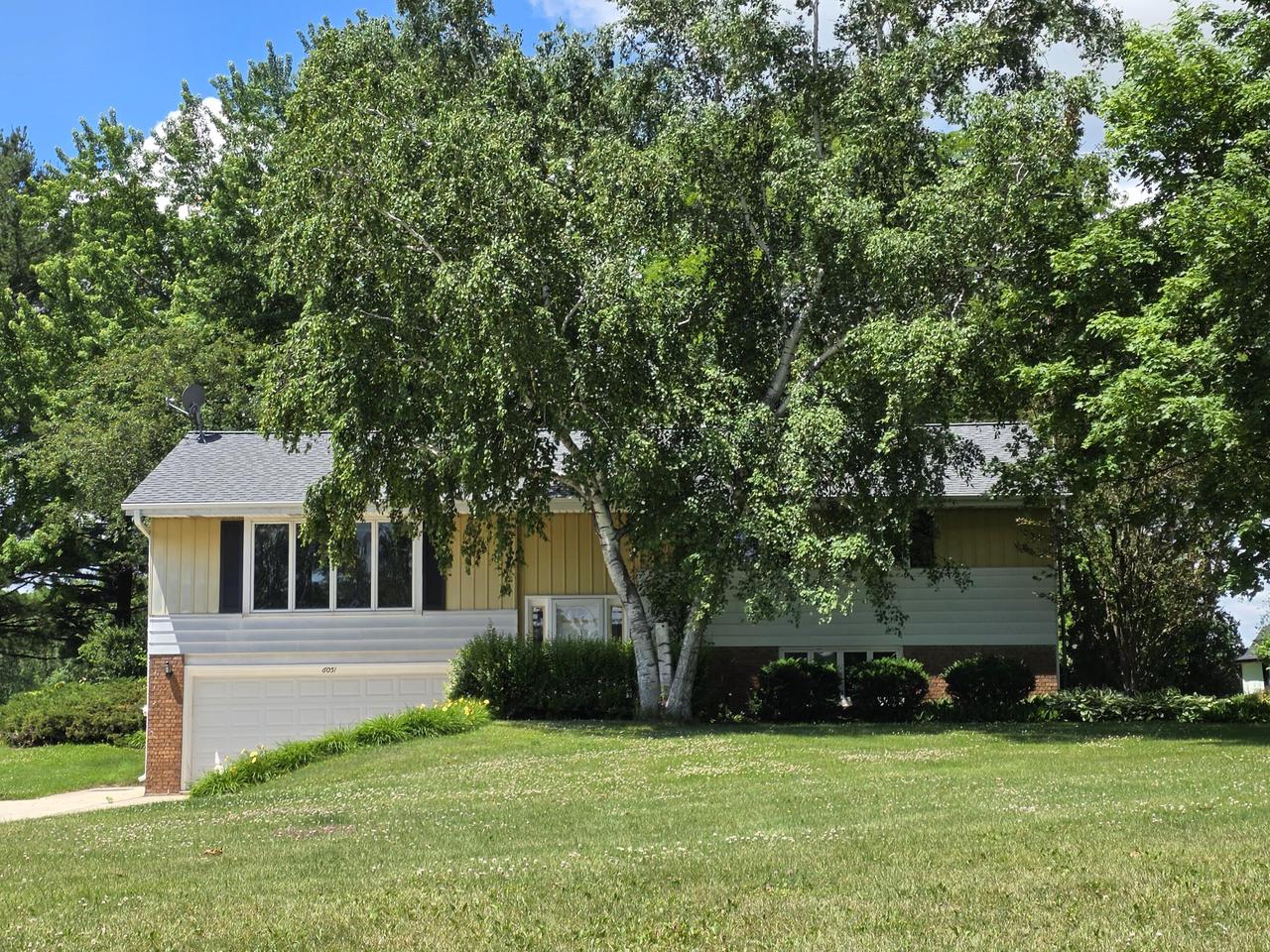 6051 Blueberry ROAD, Allenton, WI 53002 — photo 2
