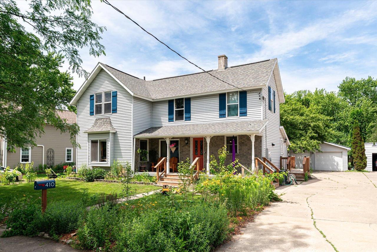 410 E Gillette Street — photo