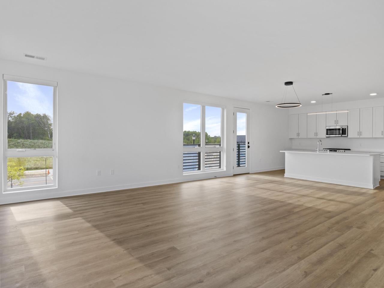 4163 E Hemlock Drive 201 — photo