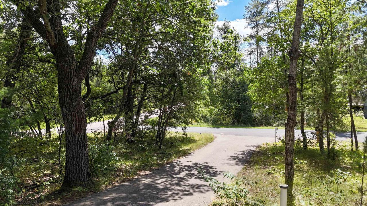 1602 Homestead Trail — photo