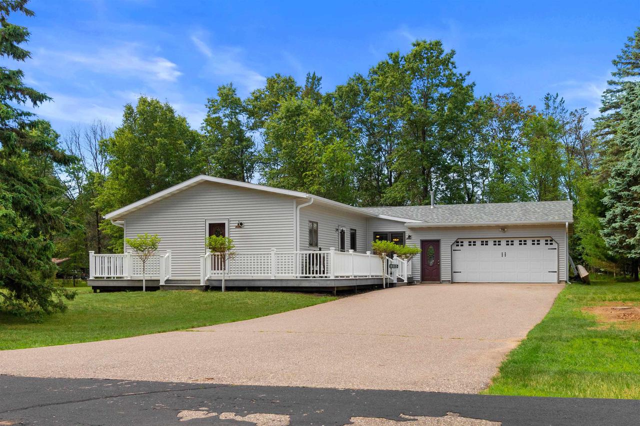 325 Short Sword Court — photo