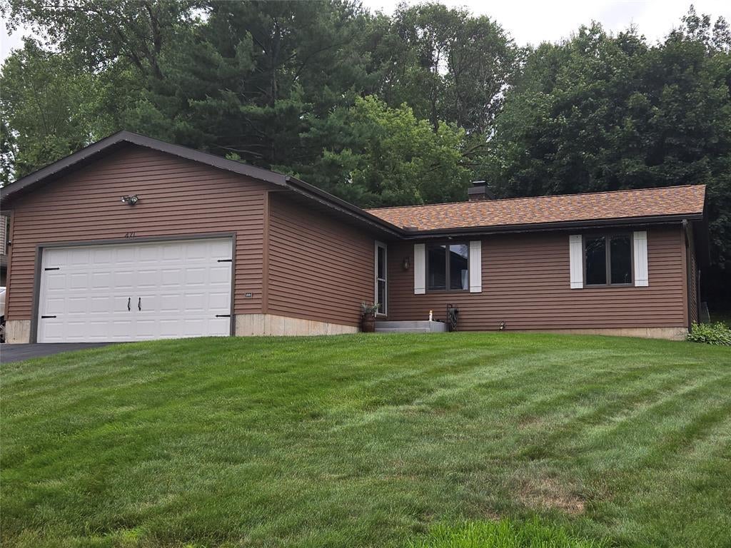 471 Komro Court — photo