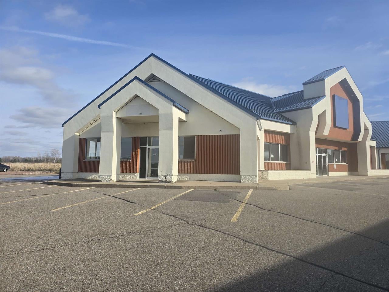 1509 W McMillan Street — photo