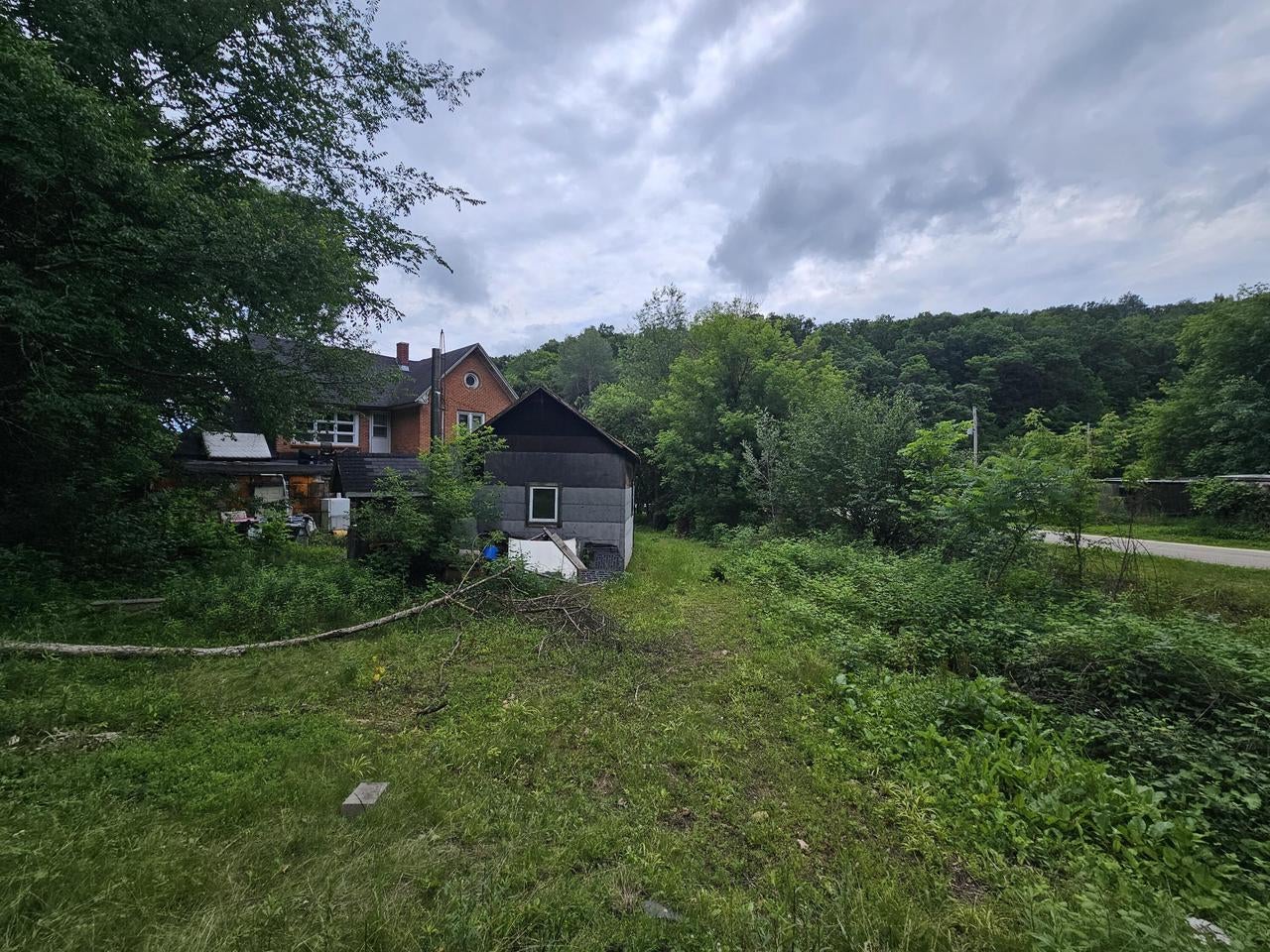E8706 County Rd M, Readstown, WI 54652 — photo 2
