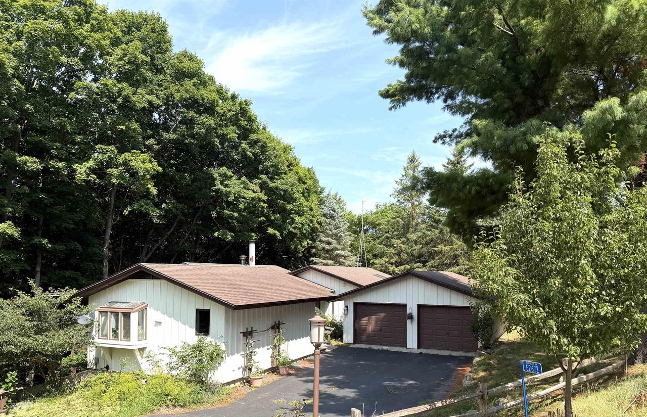 E2672 Remington Drive — photo