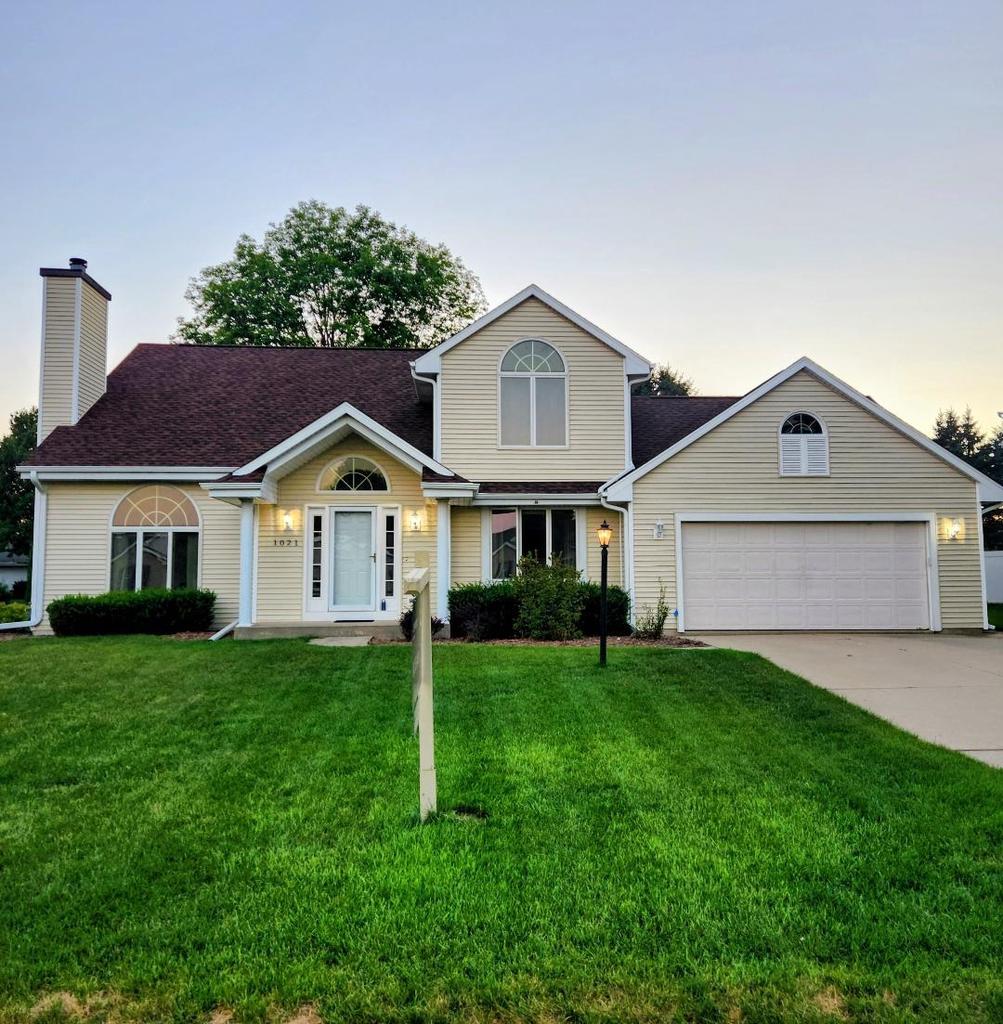 1021 Burnwyck Drive — photo