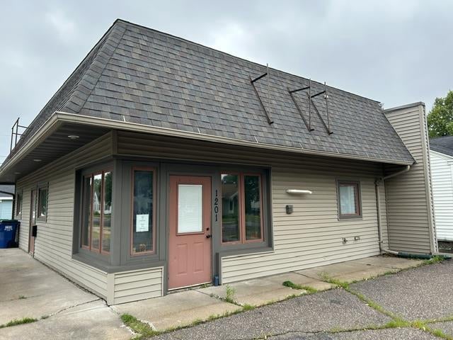 1201 S 11th Avenue — photo