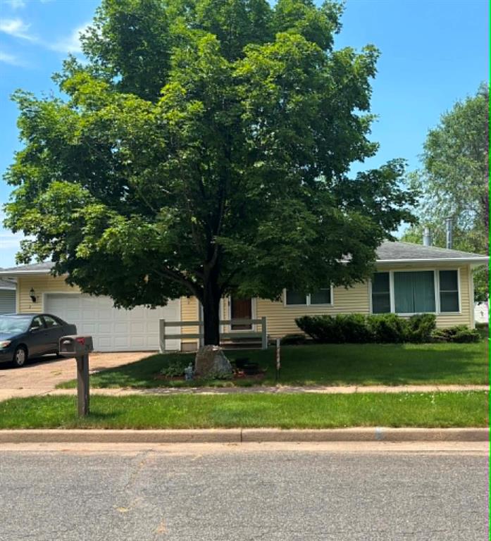 2944 Saturn Avenue — photo