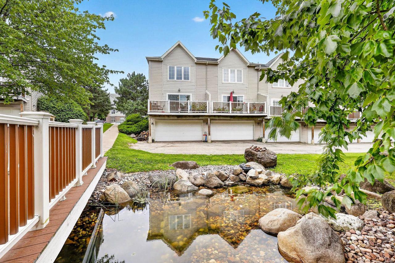 5475 Caddis Bend — photo