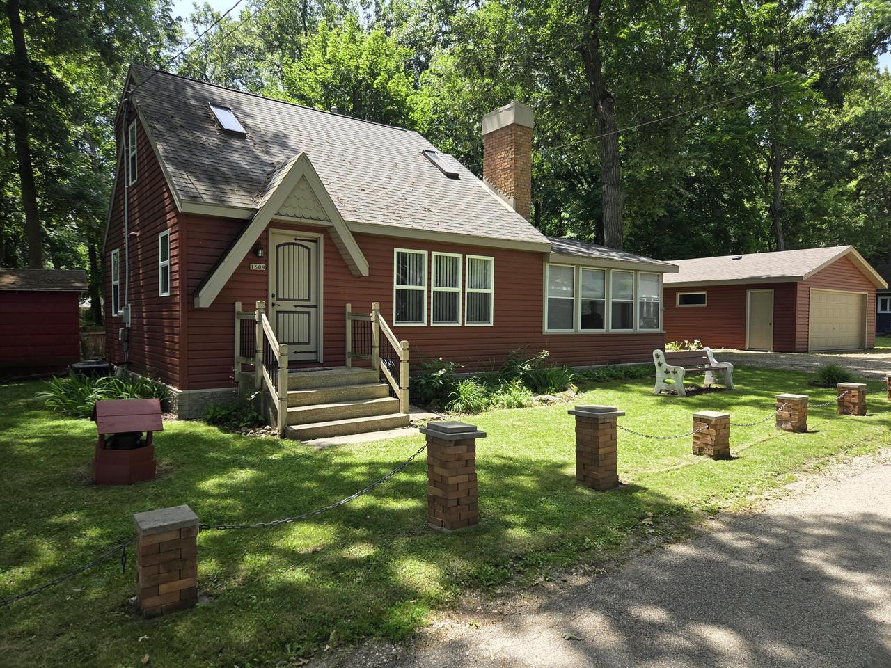 1609 Jackson Park Drive — photo