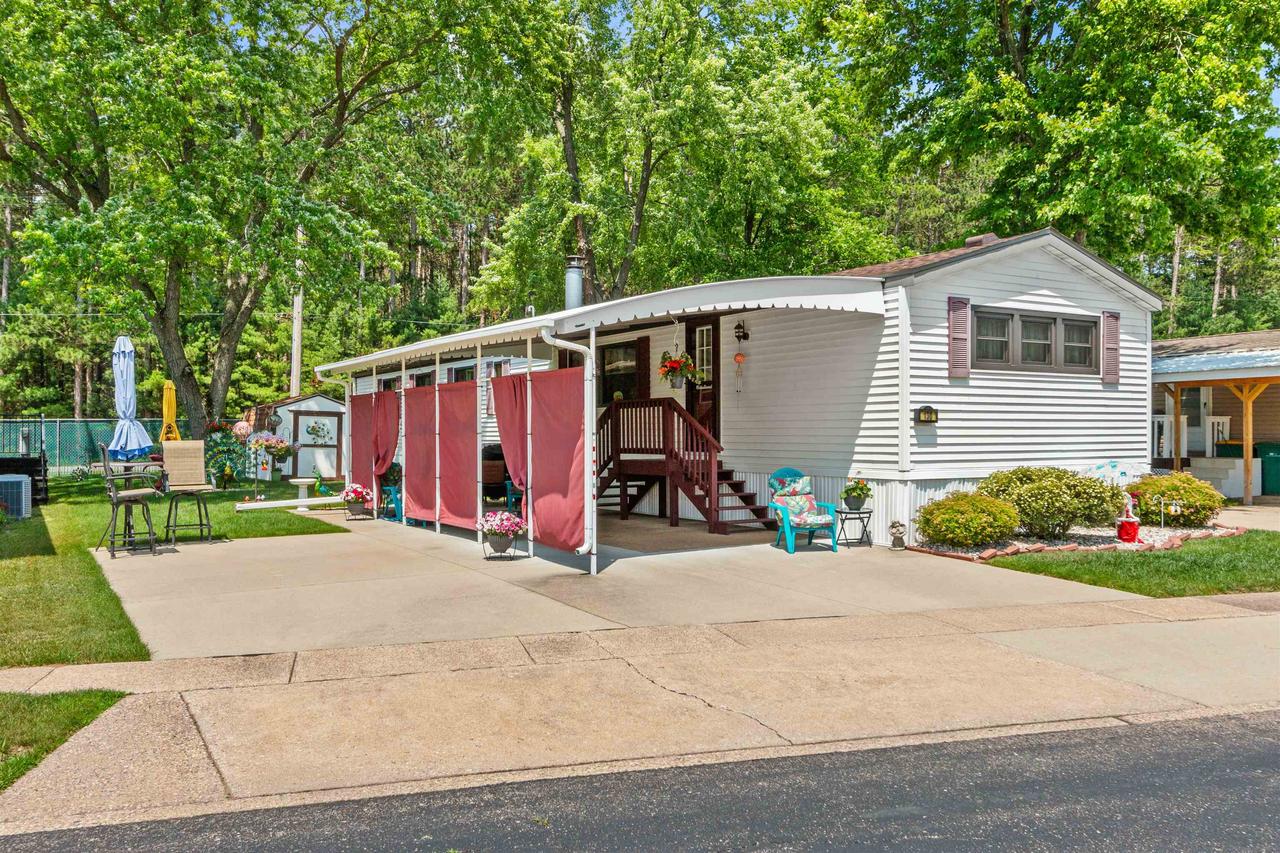 7740 South Park Road #130 — photo
