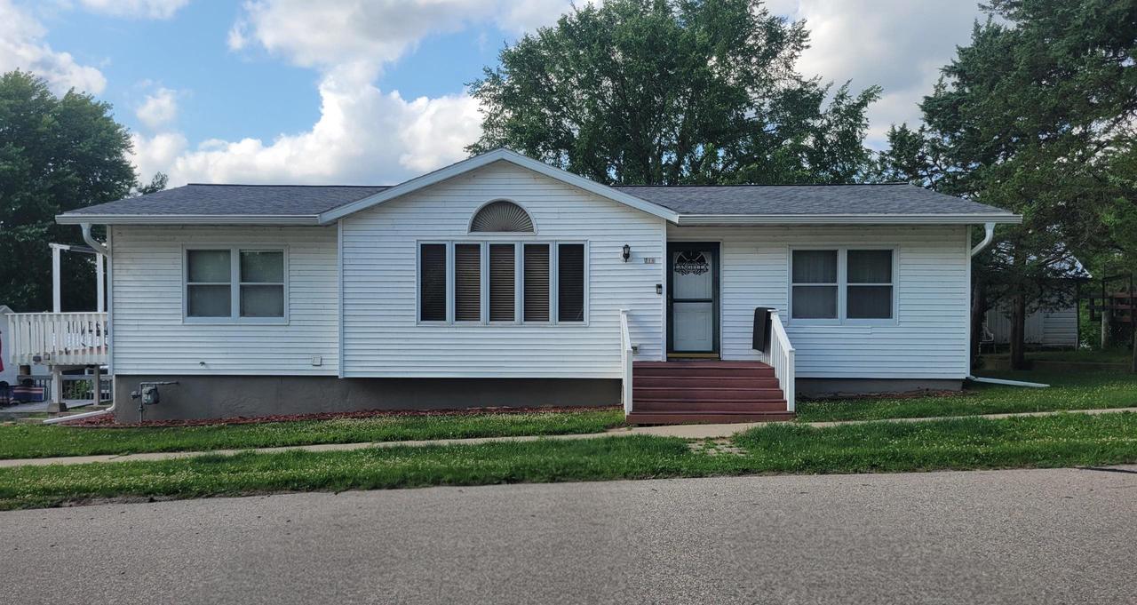 316 E Berlin Street — photo