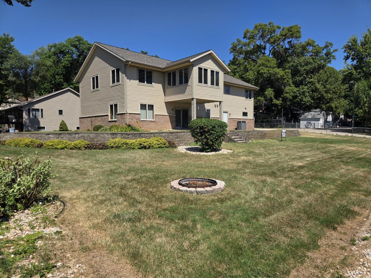 1806 E Road 3 — photo