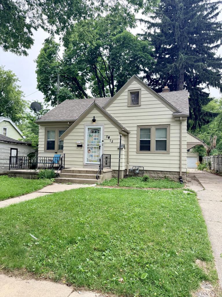 5015 N 49th Street — photo