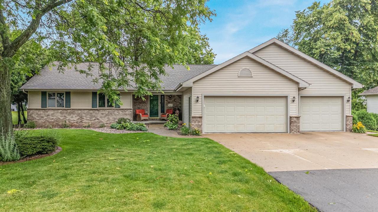 W6674 Cedar Ridge Drive, Harrison, WI 54915