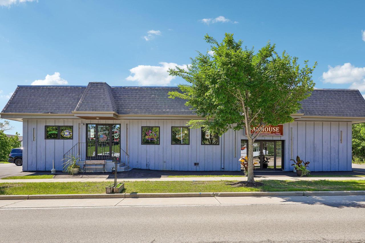 S76W17745 Janesville Road — photo