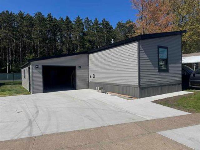 7740 S Park Road Lot 150 — photo