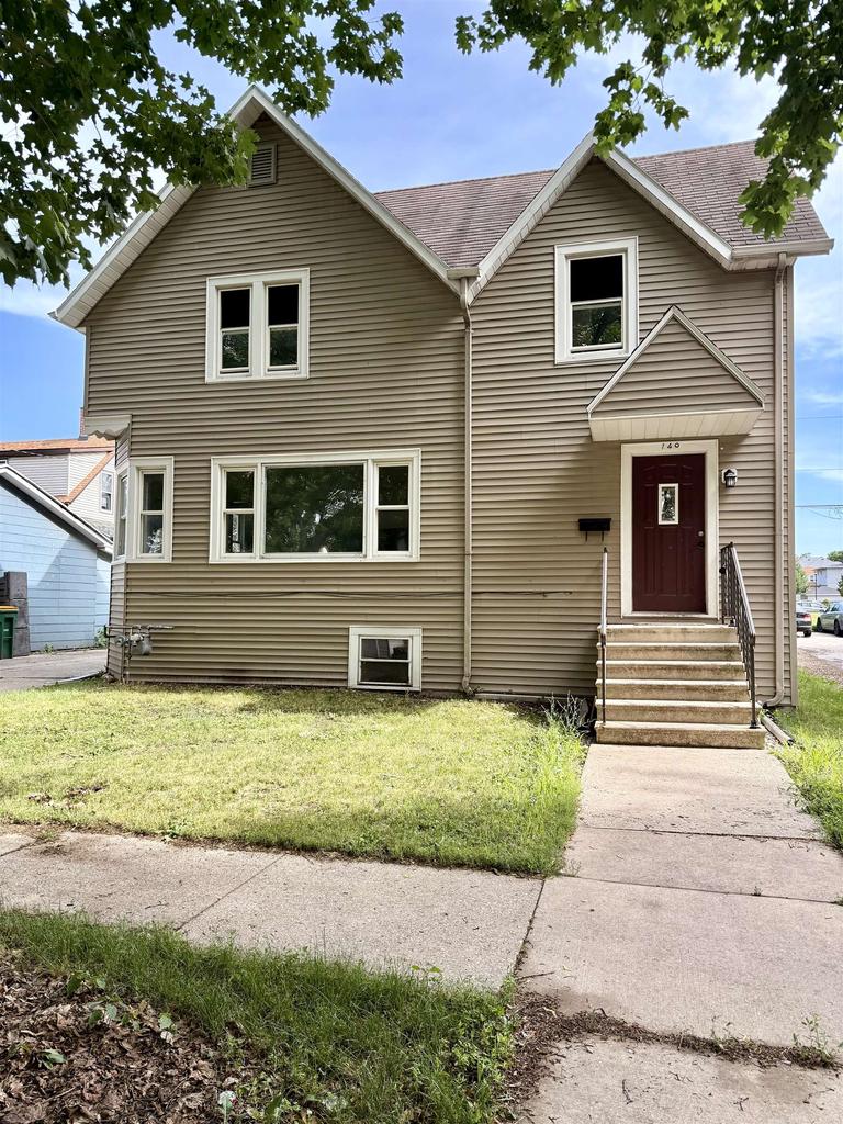 140 Hamilton Place — photo