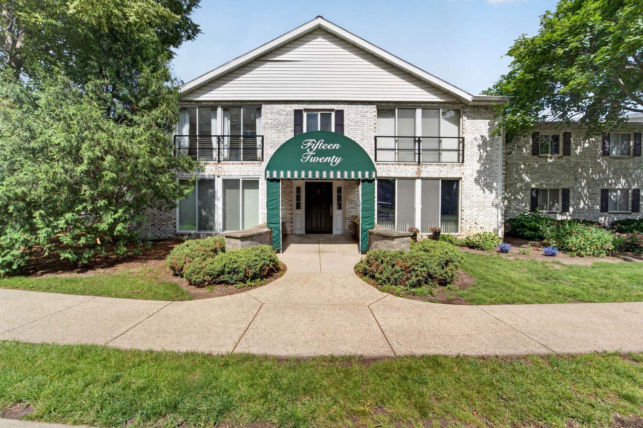 1520 Wheeler Road E — photo