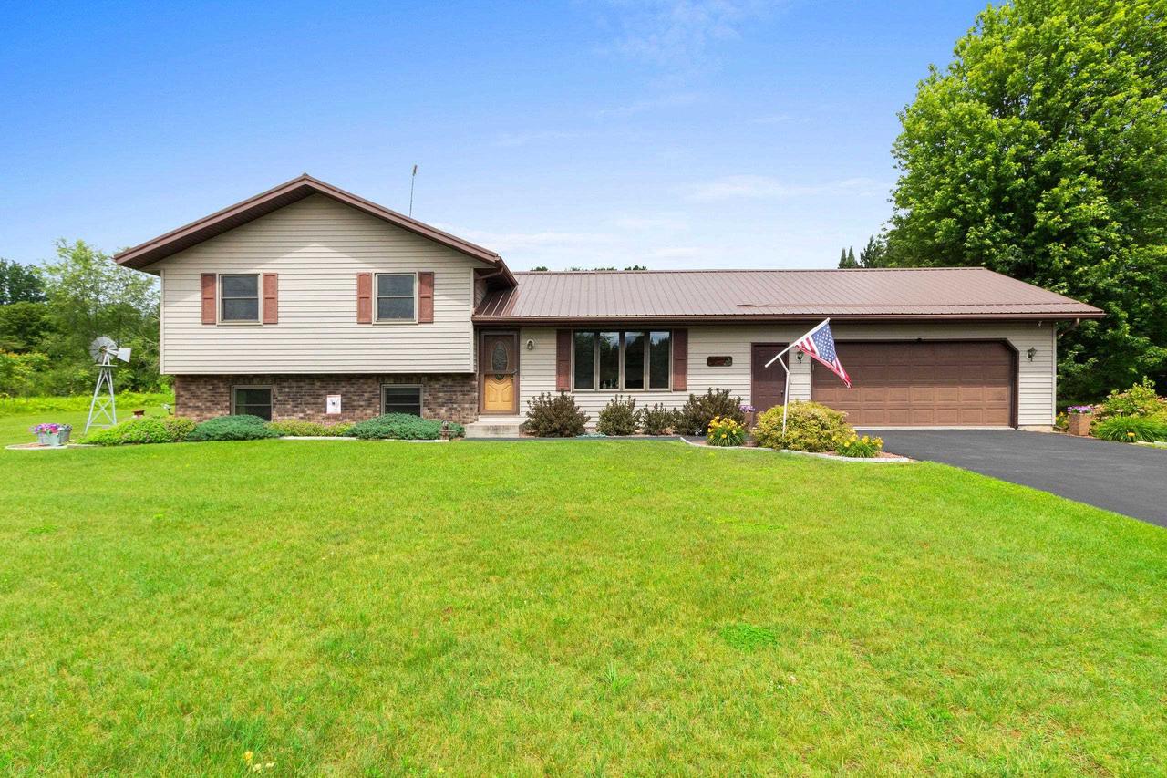 W7264 Belle Plaine Avenue — photo