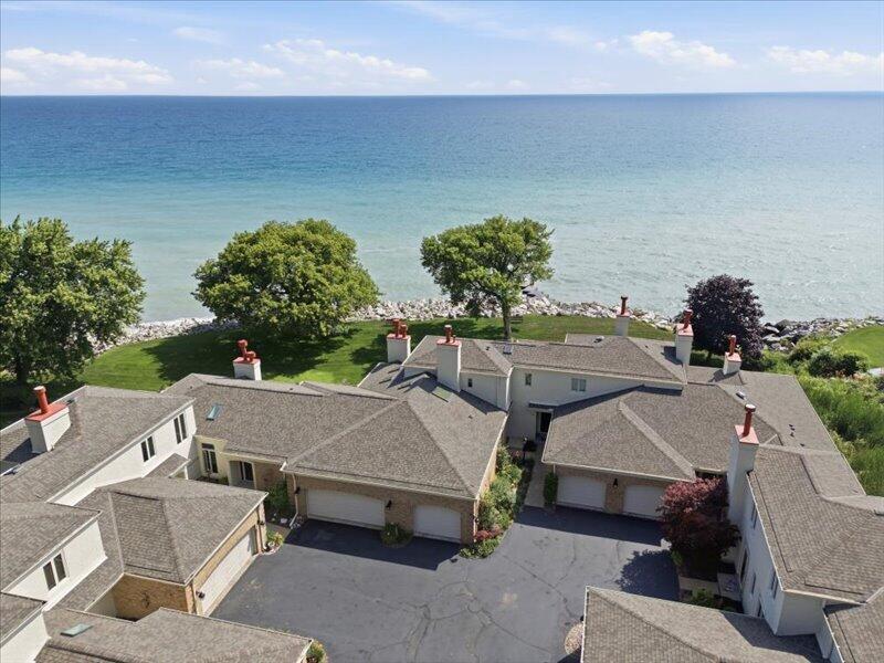 700 Waters Edge ROAD #23, Racine, WI 53402