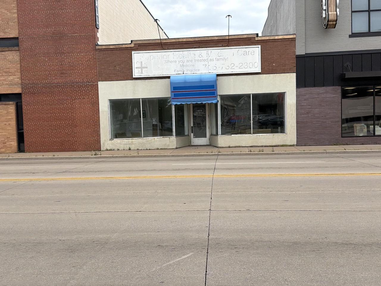 1915 Hall Avenue — photo