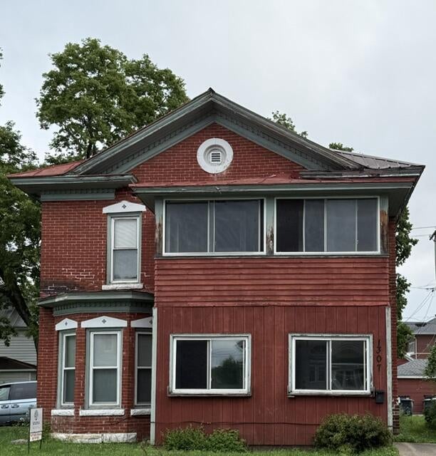 1307 Redfield Street — photo