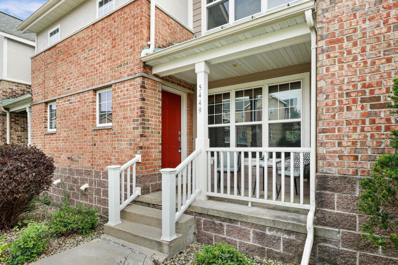 5449 Caddis Bend — photo