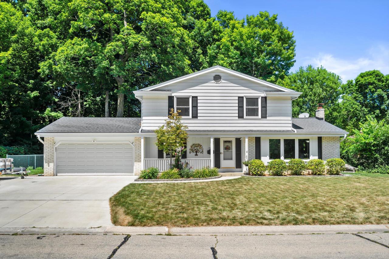 5888 Riverside DRIVE, Greendale, WI 53129 — photo 2