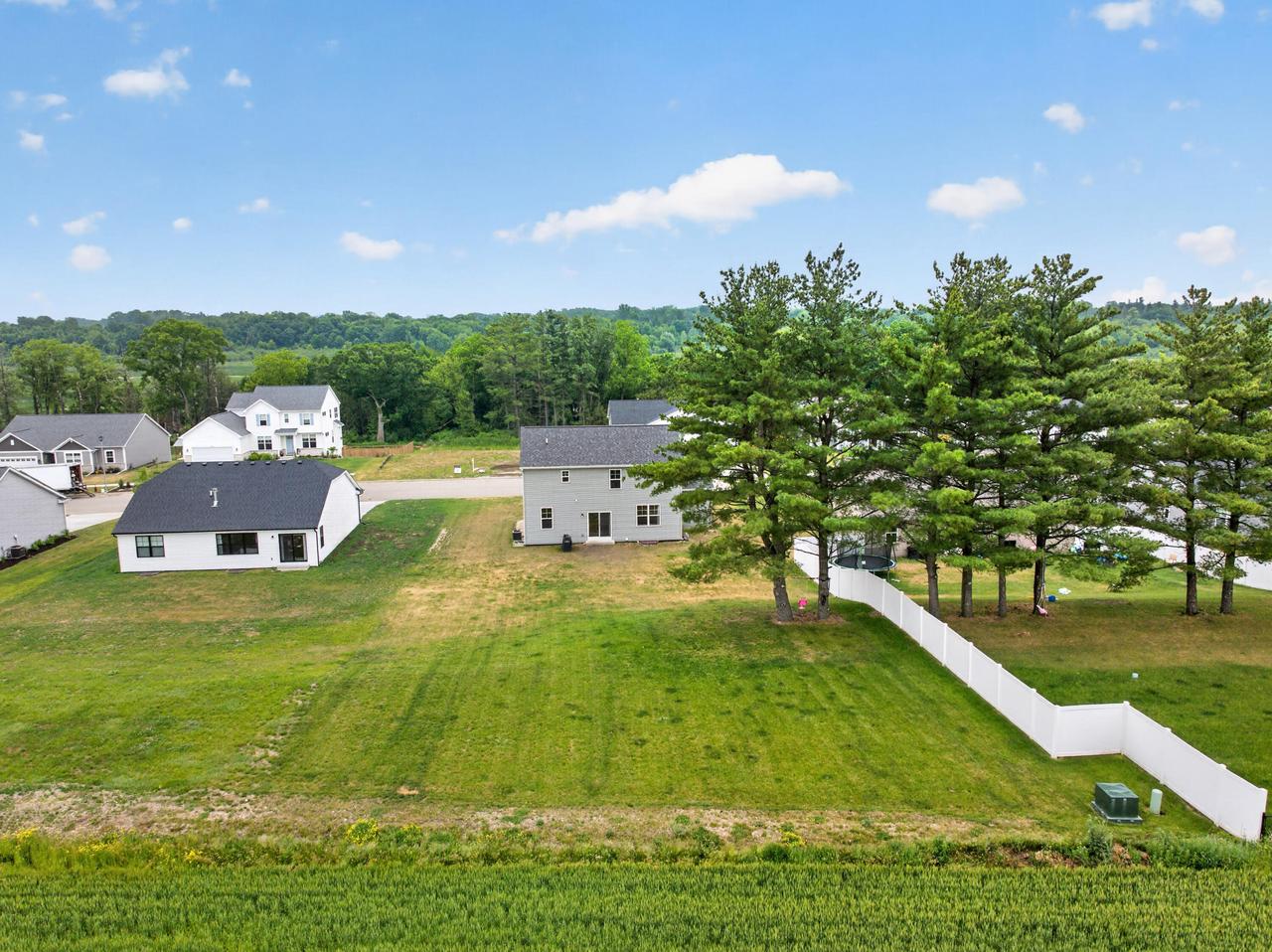 535 Arbor Ridge DRIVE, Delavan, WI 53115 — photo 3