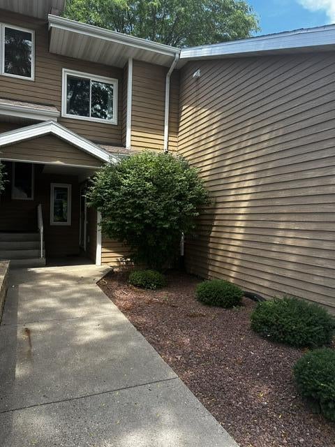 109 Creek Edge Court — photo