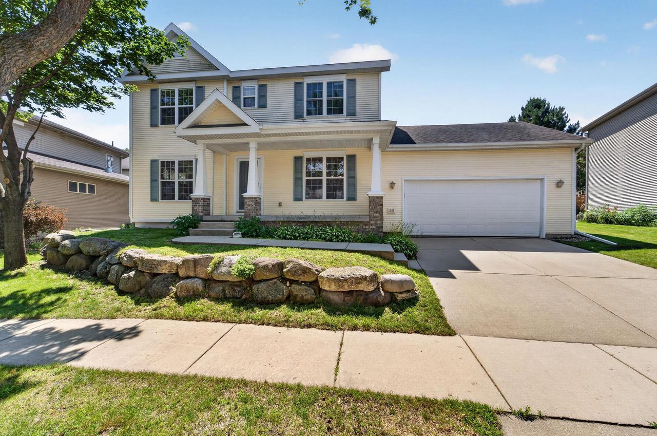 1305 Dewberry Drive — photo