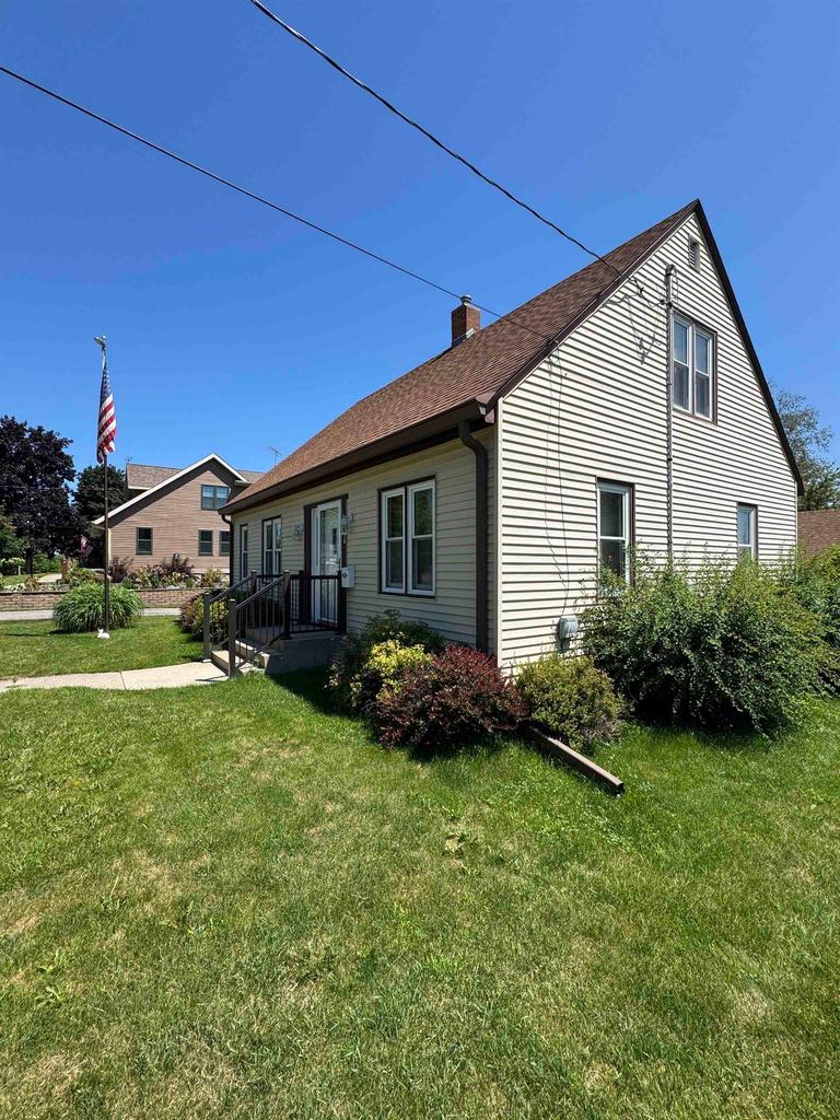 971 Metomen STREET, Ripon, WI 54971 — photo 3
