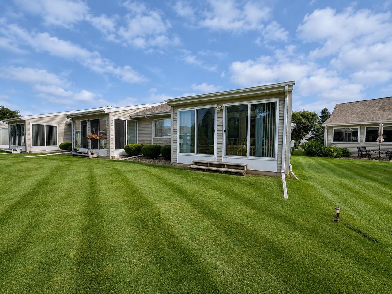 726 Kensington Square 726 — photo