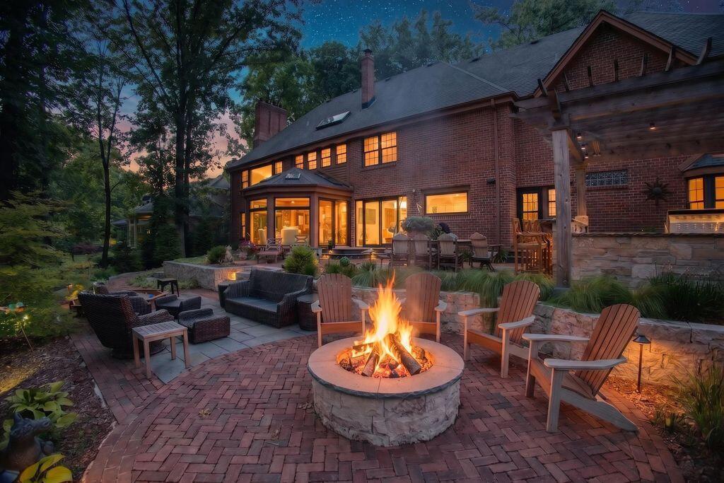 225 E Ravine Baye ROAD, Bayside, WI 53217 — photo 3