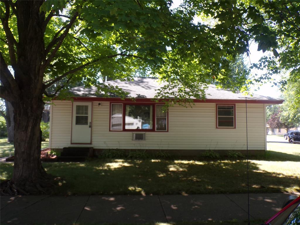 315 E Wisconsin Street — photo