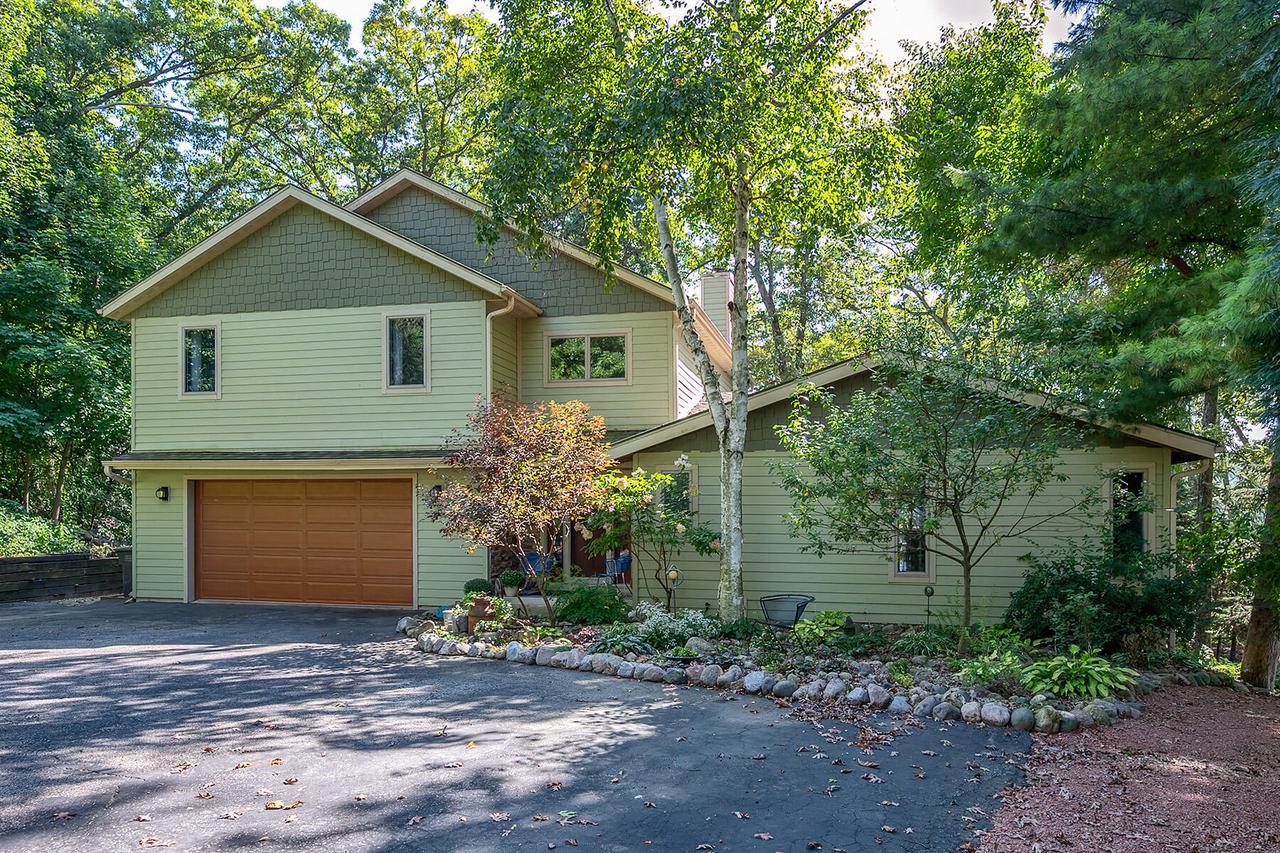 W5594 Briarwood Road — photo