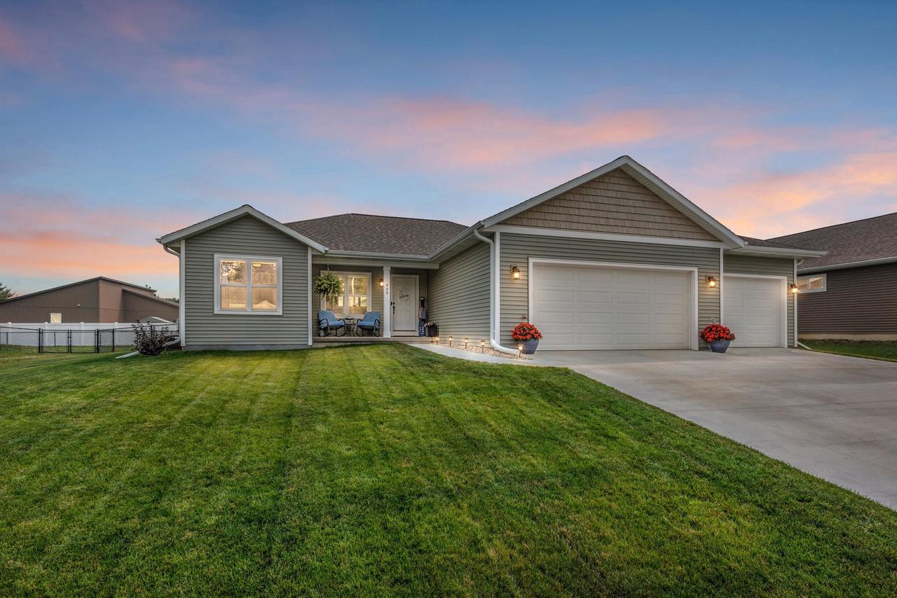 409 Village Lane — photo