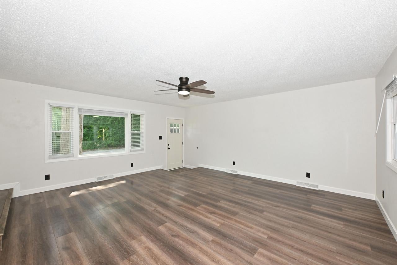 8001 W Cold Spring ROAD, Greenfield, WI 53220 — photo 3