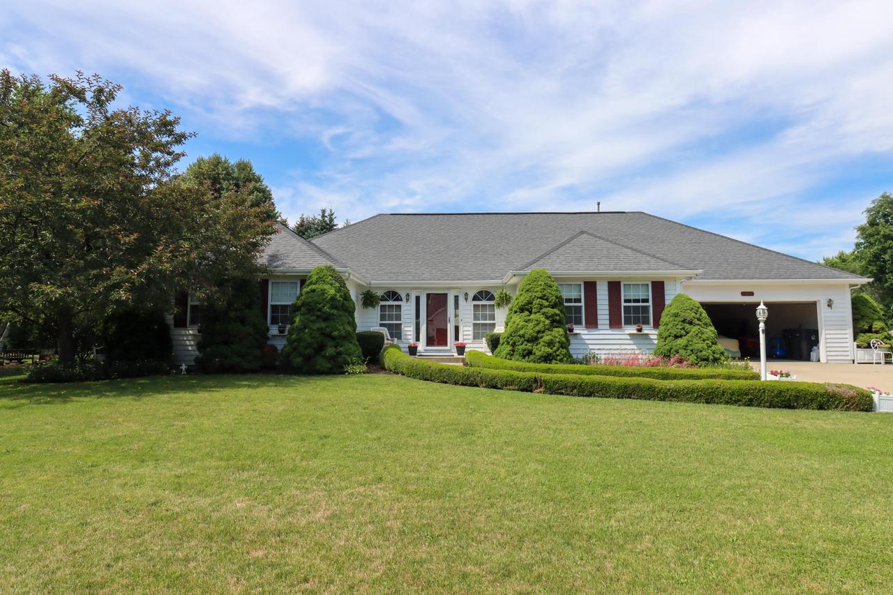 3906 Jacob Court — photo