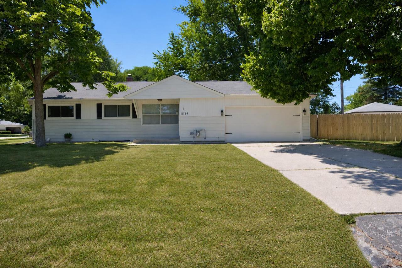 8189 N 54th Street — photo